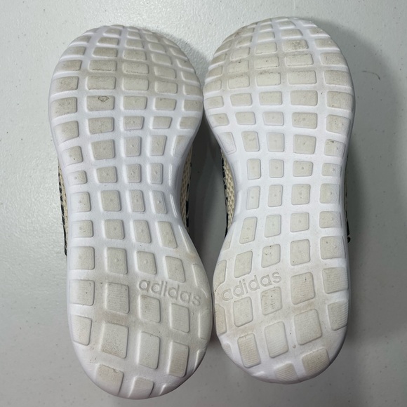 Adidas Women's  leopard Cream Slip-On Shoes Size 6 SB-15 - Picture 11 of 11